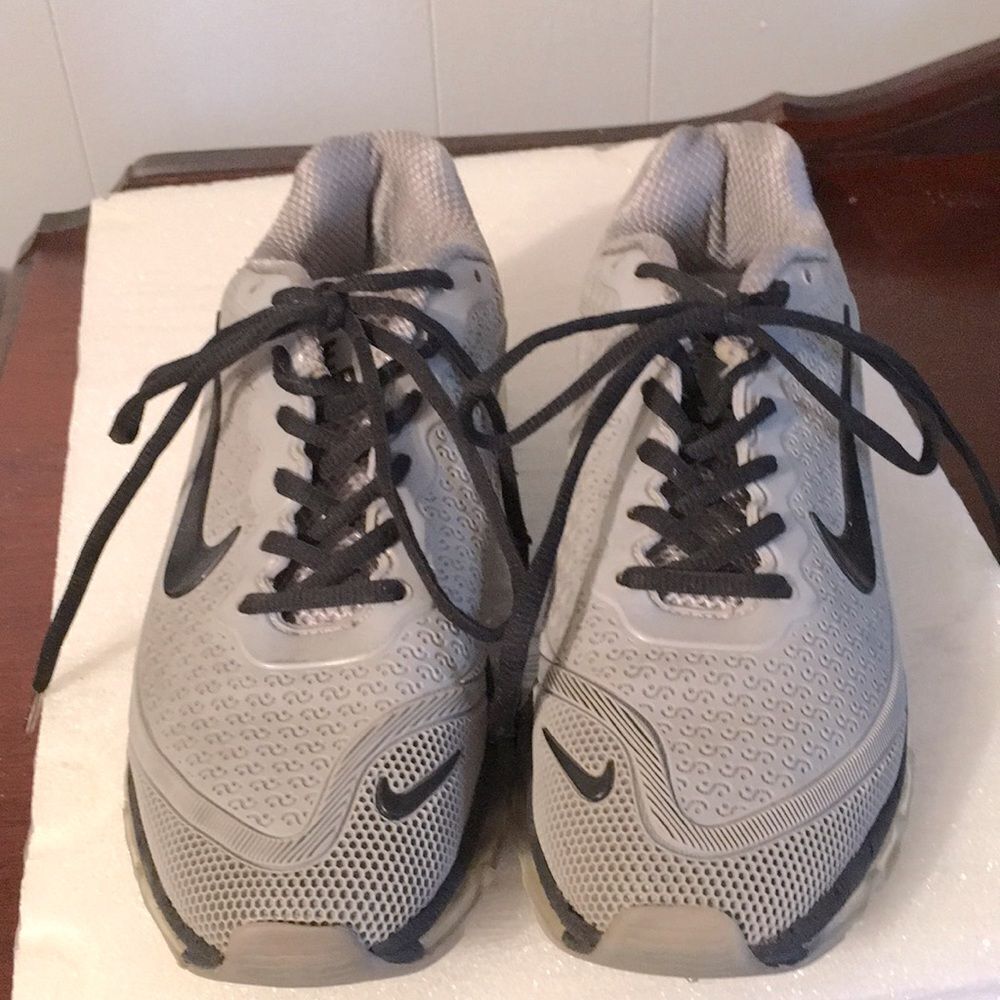 Nike  Air Max Shoes
